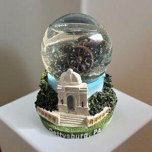 Gettysburg, PA Glass Snow Globe with Cannon
